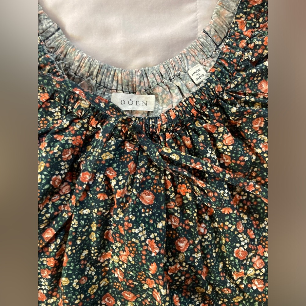 Doen Black Floral Puff-Sleeve Blouse - Picture 5 of 15